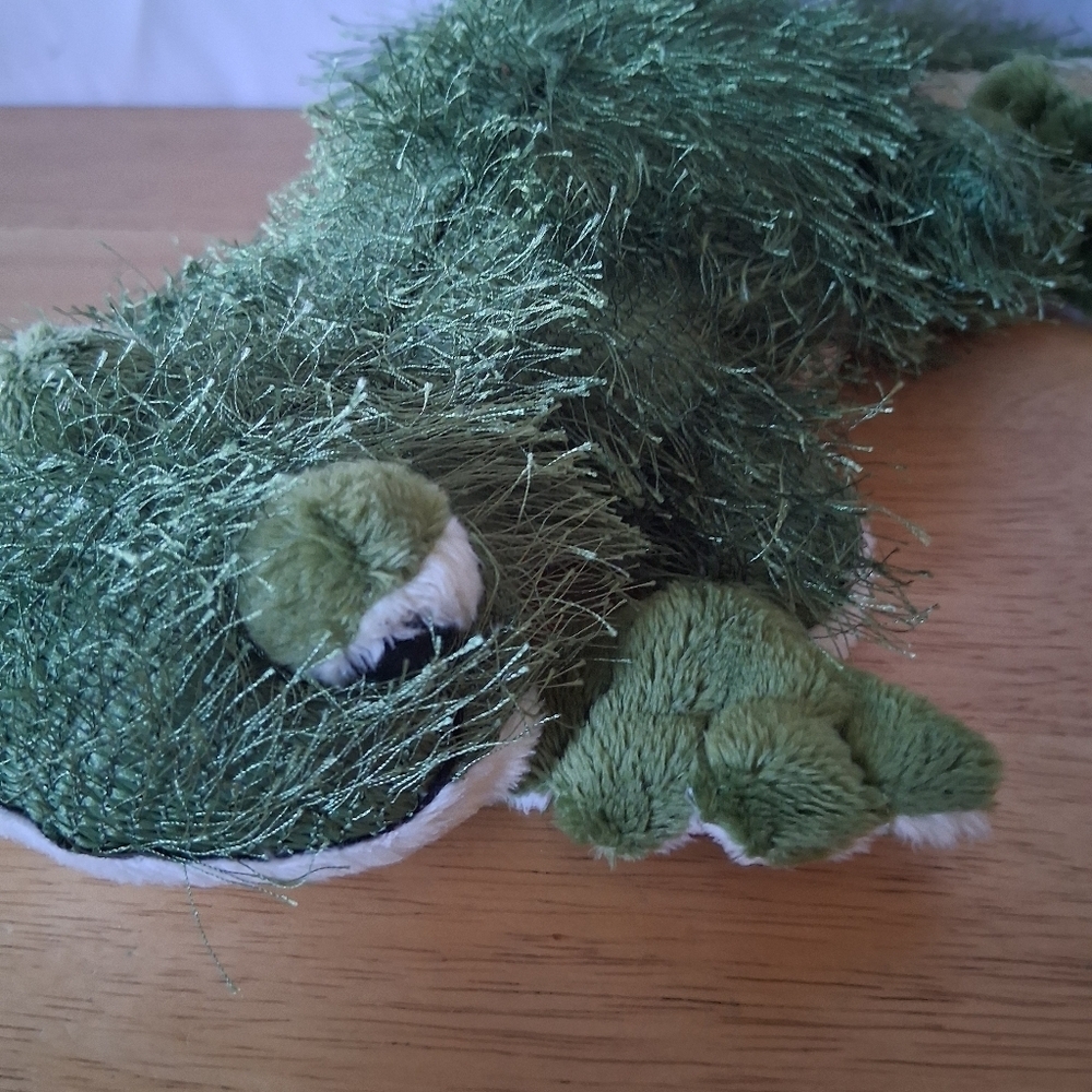 Plush Green Gecko - Picture 3 of 8